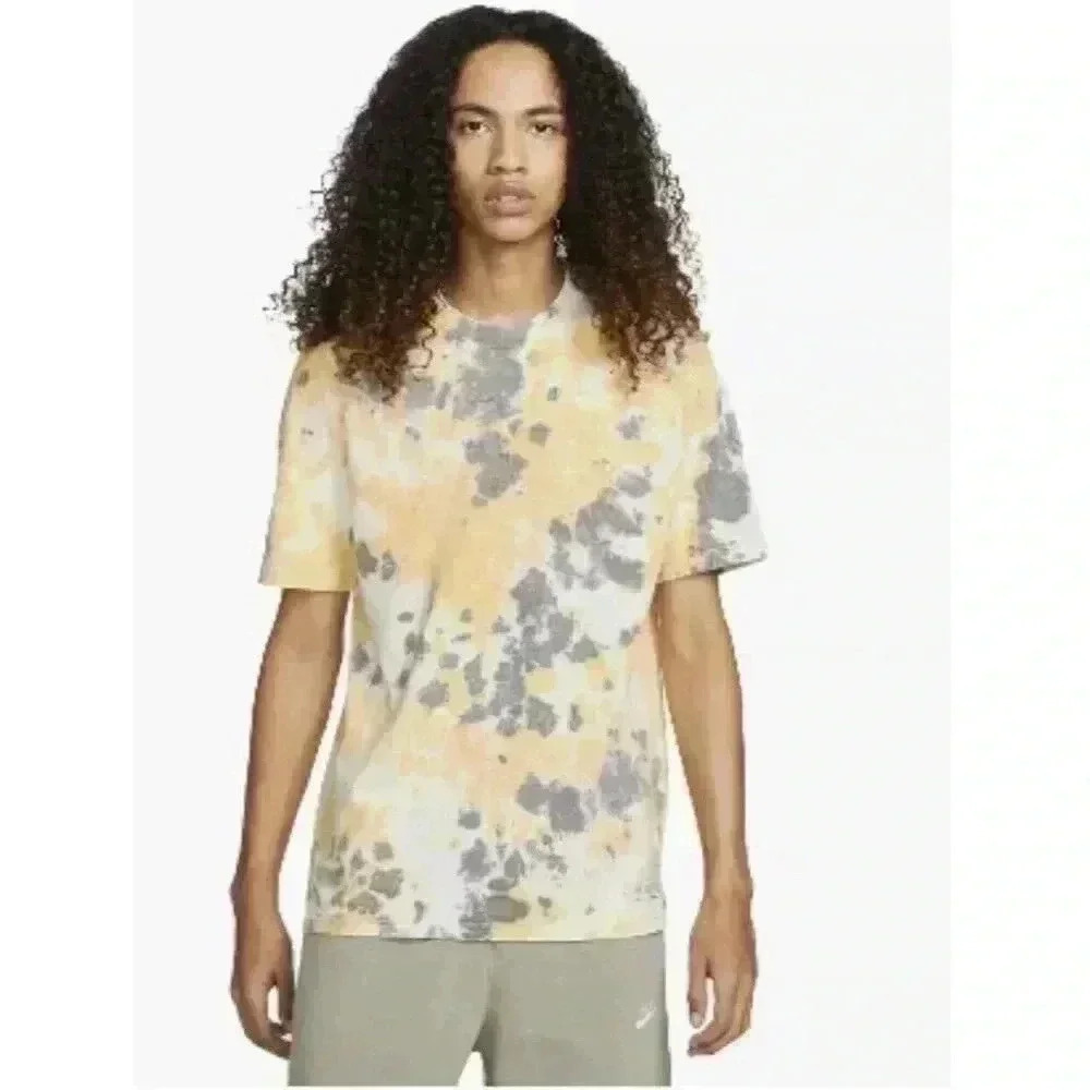 Unisex Nike Tie-dye T-Shirt Embroidered Swoosh Limited Edition. XXL